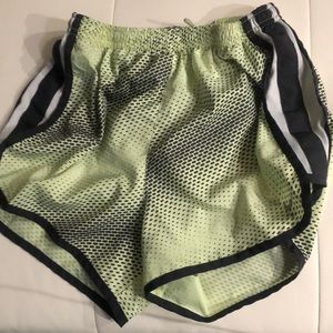 Nike Dri Fit yellow/black patterned shorts
